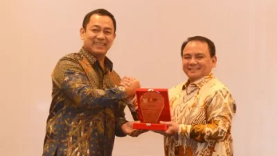 Kemenkumham Meraih Penghargaan UKPBJ Proaktif 2023: Meningkatkan Pelayanan Publik dengan Prestasi Terbaik!