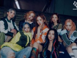 Dreamcatcher Memukau dalam Foto Konsep Grup untuk Mini Album ‘Apocalypse: From Us’